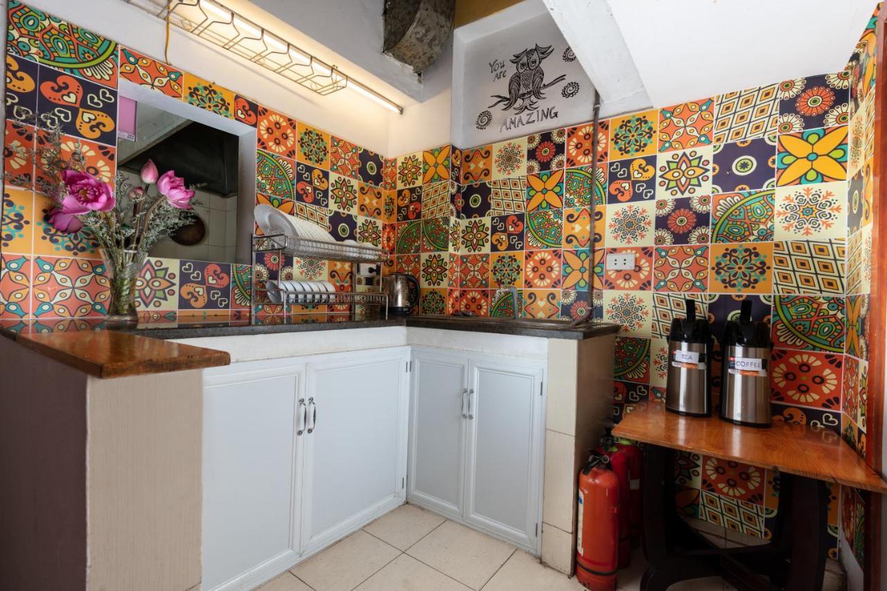 Az Hanoi Hostel Экстерьер фото